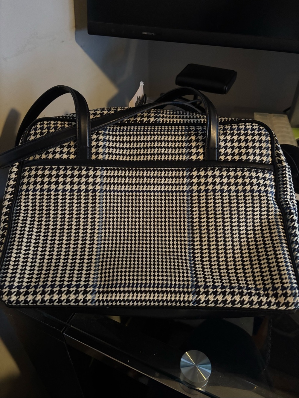 Lauren Ralph Lauren Black & White Houndstooth Shoulder Tote - Picture 3 of 6